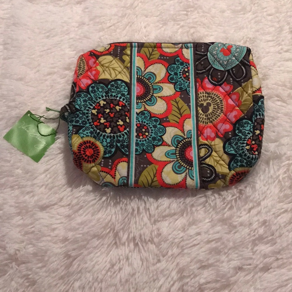 DISNEY VERA BRADLEY